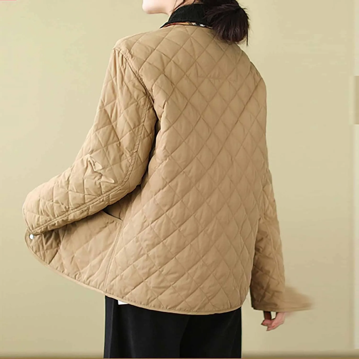 Womens Winter Coats Lightweight Quilted Jackets Casual Puffer Jackets Thicken Long Sleeve Short Down Coats Warm Outwear